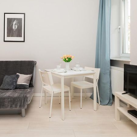 Apartments Gdynia Abrahama By Noclegi Renters Exteriör bild