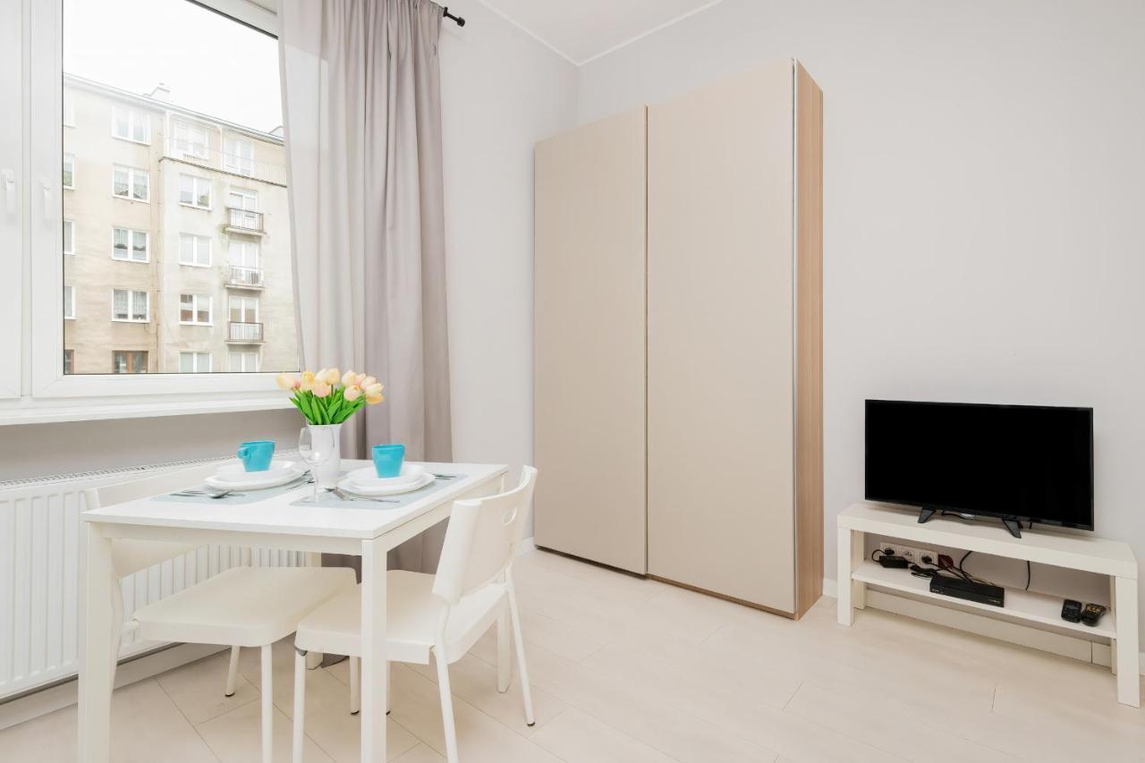 Apartments Gdynia Abrahama By Noclegi Renters Exteriör bild